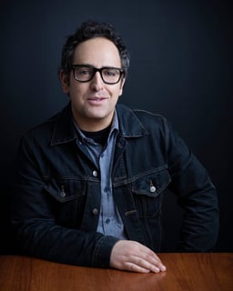 Picture of Bob Mehr