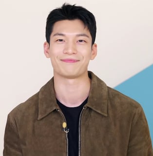 Picture of Wi Ha-joon