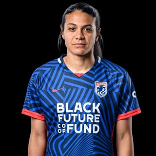 Picture of Alana Cook