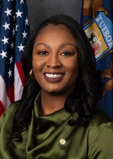 Picture of Sarah Anthony