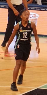 Picture of Lindsay Allen