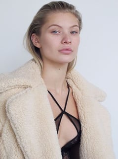Picture of Josie Canseco