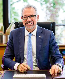 Picture of Josef Aschbacher