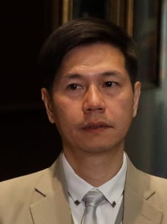Picture of Johnny Ng