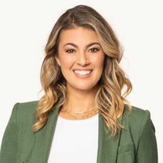 Picture of Amanda Balionis
