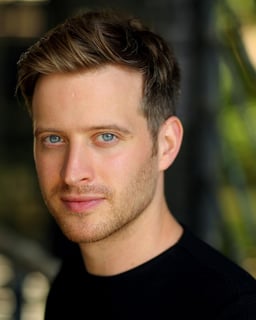 Picture of Nicholas Ralph