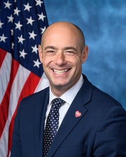 Picture of Greg Landsman