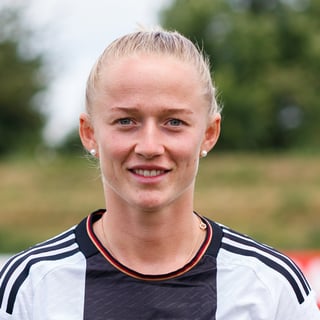 Picture of Lea Schüller