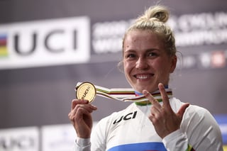 Picture of Emma Hinze