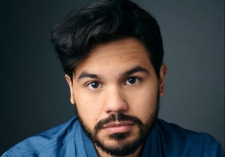 Picture of Carlos Valdes
