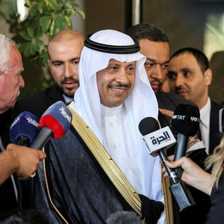 Picture of Saudis