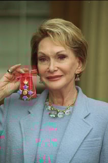 Picture of Siân Phillips