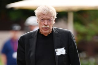 Picture of Phil Knight