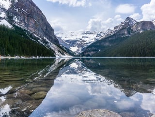 Picture of Lake Louise