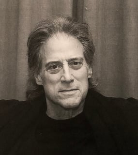 Picture of Richard Lewis