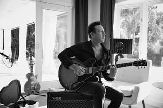 Picture of Julian Lennon