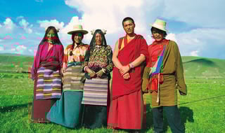 Picture of Tibetan people