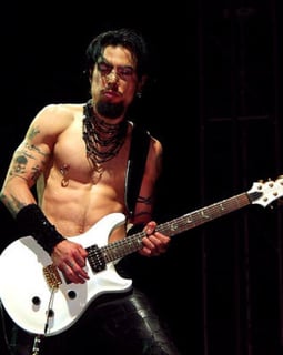 Picture of Dave Navarro