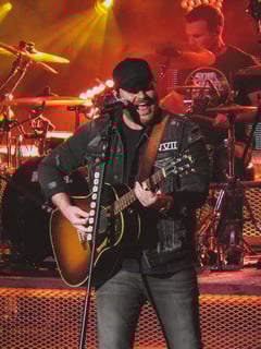 Picture of Chris Young