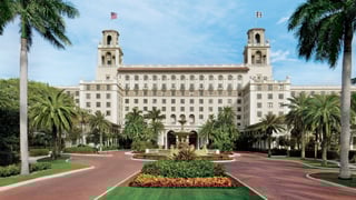 Picture of Breakers Hotel