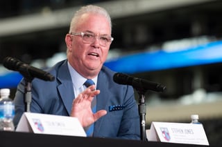 Picture of Stephen Jones