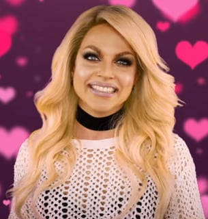 Picture of Courtney Act