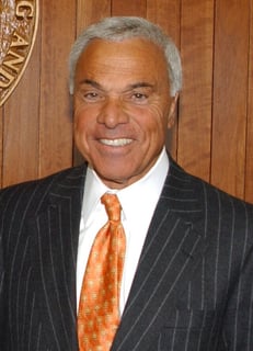 Picture of Angelo Mozilo