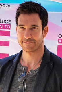 Picture of Dylan McDermott