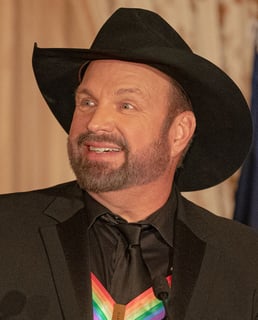 Picture of Garth Brooks
