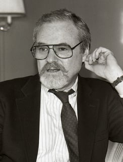 Picture of Alan J. Pakula