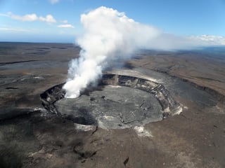 Picture of Halemaumau Crater