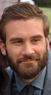 Picture of Clive Standen