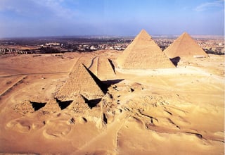 Picture of Giza Plateau