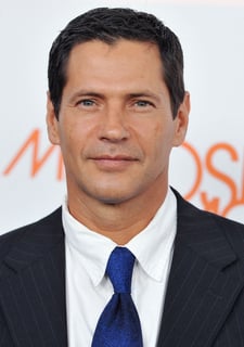 Picture of Thomas Calabro