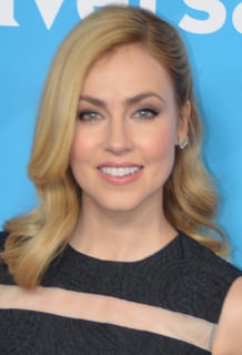 Picture of Amanda Schull