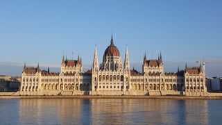 Picture of Hungarian Parliament Building