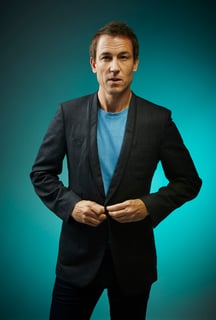 Picture of Tobias Menzies