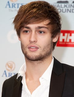 Picture of Douglas Booth