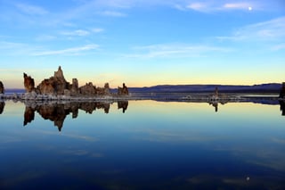 Picture of Mono Lake