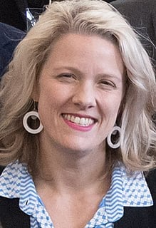 Picture of Clare O'Neil