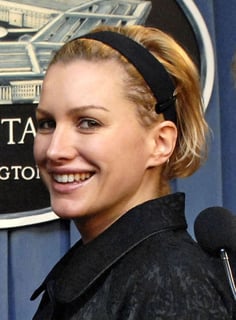 Picture of Alice Evans