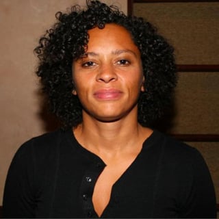 Picture of Nadia Hallgren