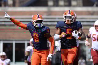 Picture of Illinois Fighting Illini football