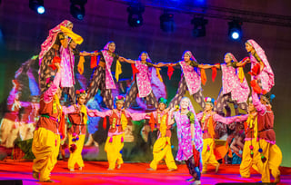 Picture of Gujarati people