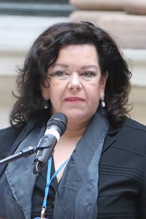 Picture of Karen Pierce