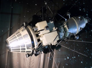 Picture of Luna 10