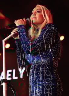 Picture of RaeLynn