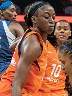 Picture of Chiney Ogwumike
