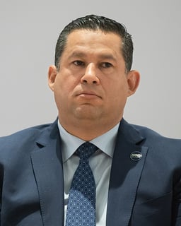 Picture of Diego Sinhué Rodríguez Vallejo
