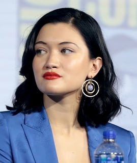 Picture of Isa Briones
